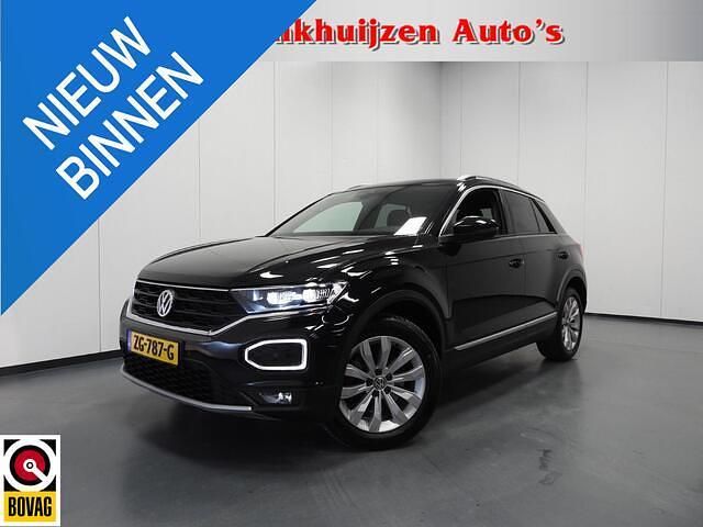 Zwart Occasion 2018 VW T-Roc Sport SUV | € 18.945 (Goede deal) - Afbeelding 1/4