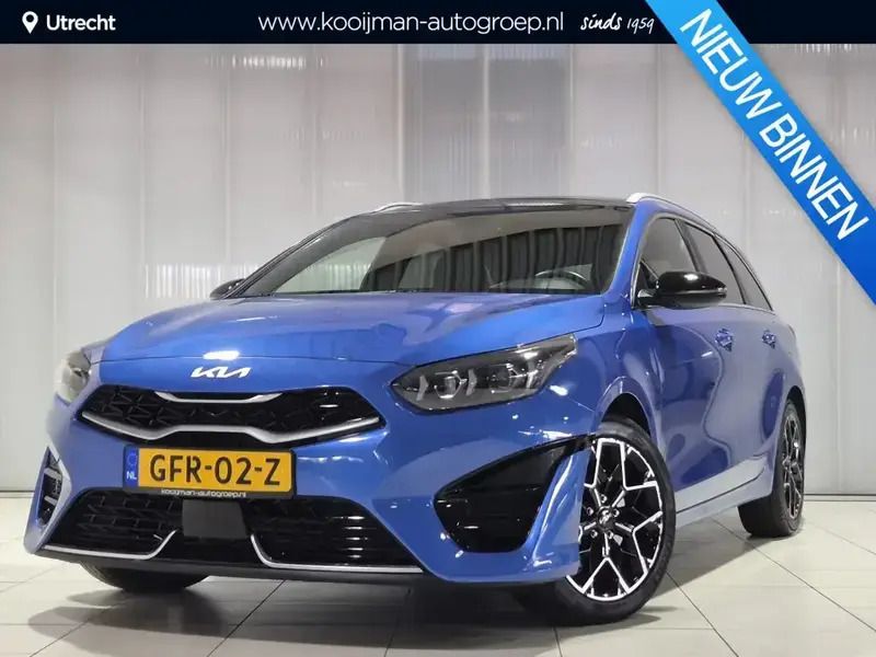 Blue flame m Gebruikt 2024 Kia Ceed Sportswagon GT-Line Stationwagen | € 33.749 - Afbeelding 1/4
