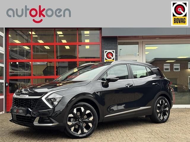 Zwart Gebruikt 2022 Kia Sportage SUV | € 32.950 (Iets duurder) - Afbeelding 1/4