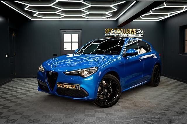 Blauw Occasion 2021 Alfa Romeo Stelvio Veloce SUV | € 43.500 (Eerlijke prijs) - Afbeelding 1/4