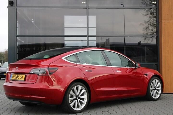 Occasion Tesla Model 3 Long Range AWD 366 kW (498 PK) 2020 Rood Sedan