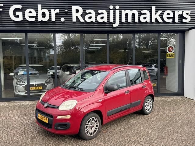 Rood Gebruikt 2013 Fiat Panda Easy Hatchback | € 2.900 (Goede deal) - Afbeelding 1/4