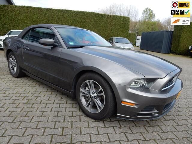 Grijs Gebruikt 2014 Ford Mustang Cabriolet | € 22.500 (Eerlijke prijs) - Afbeelding 1/4