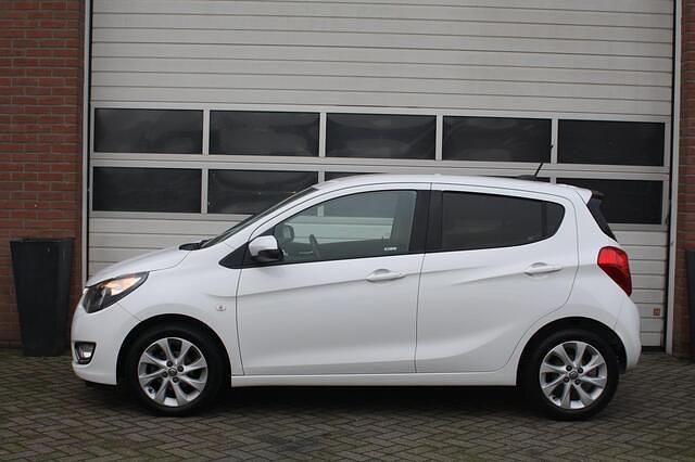 Occasion Opel Karl Innovation 75 PK (55 kW) 2018 Wit Hatchback