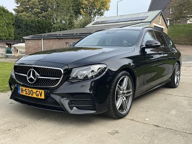 Zwart Gebruikt 2017 Mercedes E43 AMG Premium Plus Sedan | € 31.500 (Super prijs) - Afbeelding 1/4