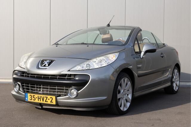 Grijs Gebruikt 2009 Peugeot 207 CC Cabriolet | € 4.999 (Iets duurder) - Afbeelding 1/4
