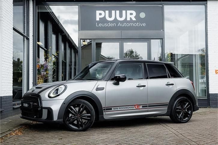 Grijs Gebruikt 2023 Mini Cooper S Hatchback | € 36.895 (Eerlijke prijs) - Afbeelding 1/4