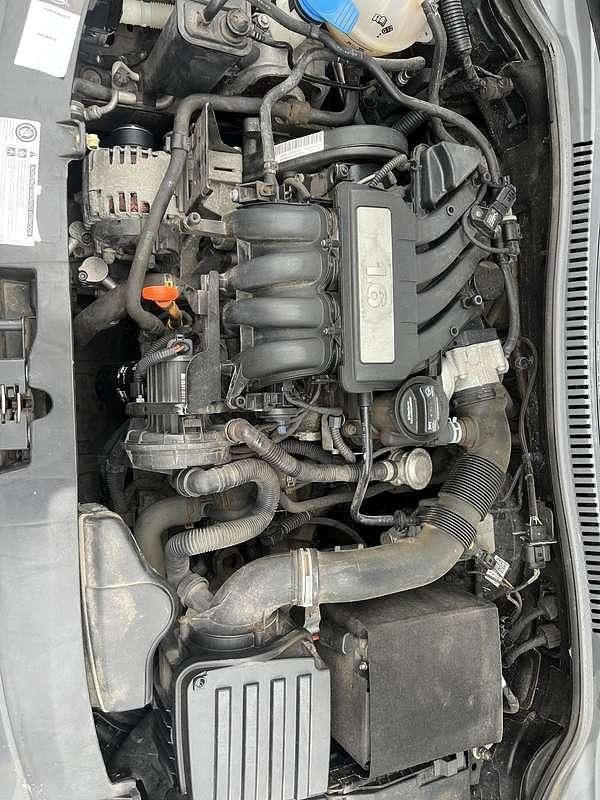 Occasion Seat Leon 102 PK (75 kW) 2010 Zwart Hatchback