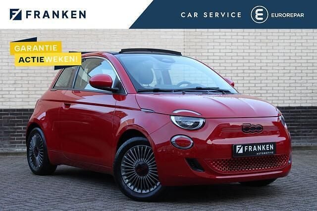 Rood Gebruikt 2022 Fiat 500e Red Hatchback | € 18.400 (Eerlijke prijs) - Afbeelding 1/4