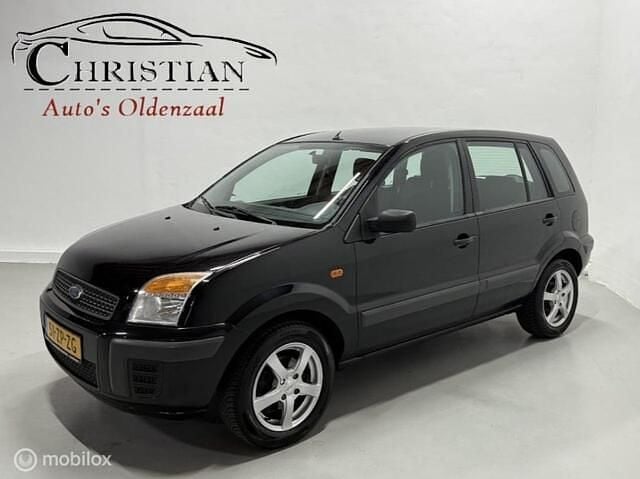 Zwart Occasion 2008 Ford Fusion Cool & Sound Edition MPV | € 2.950 (Eerlijke prijs) - Afbeelding 1/4