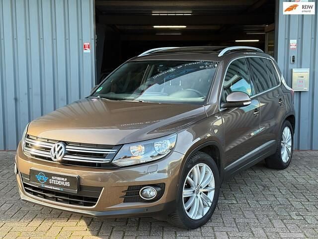 Bruin Occasion 2014 VW Tiguan Sport SUV | € 9.999 (Eerlijke prijs) - Afbeelding 1/4
