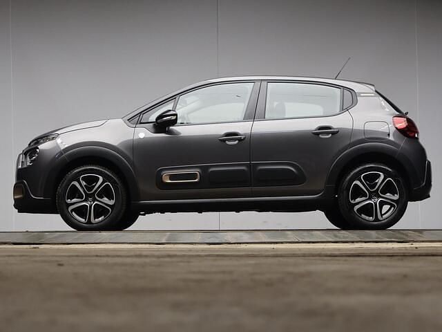 Grijs Occasion 2023 Citroën C3 PureTech Hatchback | € 11.945 (Goede deal) - Afbeelding 1/4