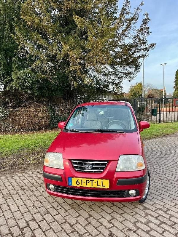 Occasion Hyundai Atos Dynamiq 58 PK (42 kW) 2004 Rood Hatchback