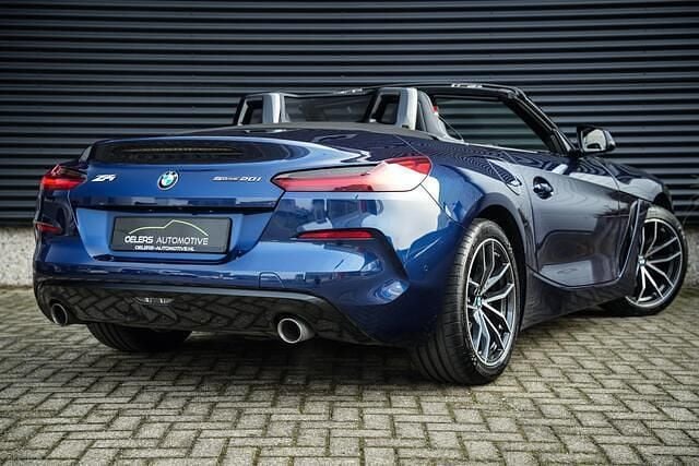Blauw (metallic) Occasion 2020 BMW Z4 Sport Line Cabriolet | € 39.500 (Eerlijke prijs) - Afbeelding 1/4