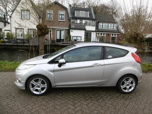 Occasion Ford Fiesta Sport 120 PK (88 kW) 2012 Grijs Hatchback