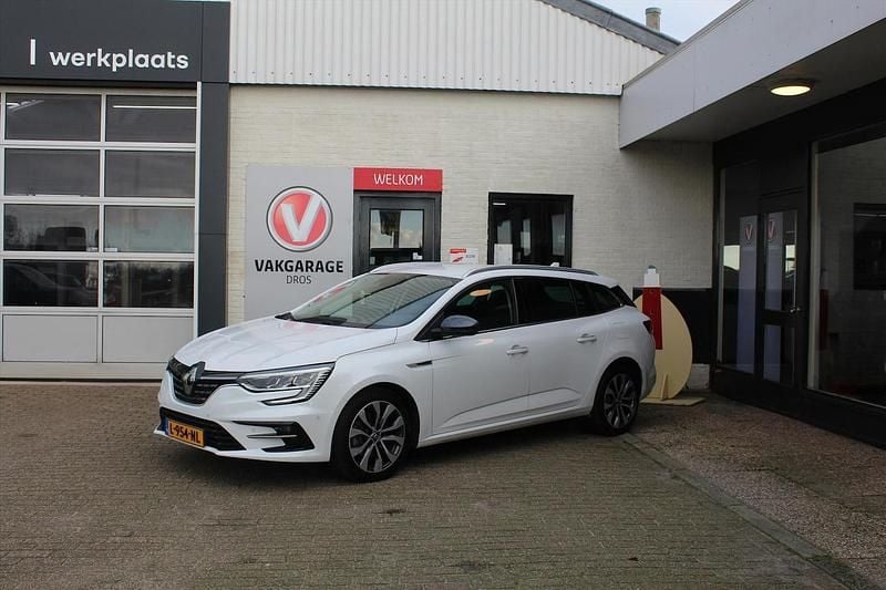 Wit (parellak) Gebruikt 2021 Renault Mégane IV R.S. Stationwagen | € 17.500 (Goede deal) - Afbeelding 1/4