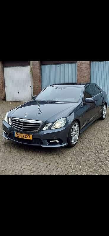 Gebruikt 2010 Mercedes E350 Avantgarde Sedan | € 12.990 (Super prijs) - Afbeelding 1/4