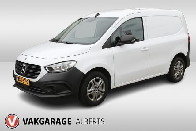 Wit Gebruikt 2023 Mercedes Citan 108 Van | € 15.950 (Eerlijke prijs) - Afbeelding 1/4