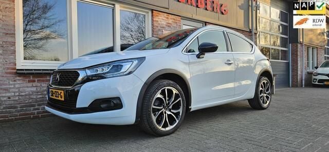 Wit Gebruikt 2018 DS Automobiles DS4 Crossback Business SUV | € 11.750 (Eerlijke prijs) - Afbeelding 1/4