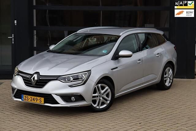 Grijs Gebruikt 2016 Renault Mégane GrandTour Zen Stationwagen | € 8.495 (Eerlijke prijs) - Afbeelding 1/4