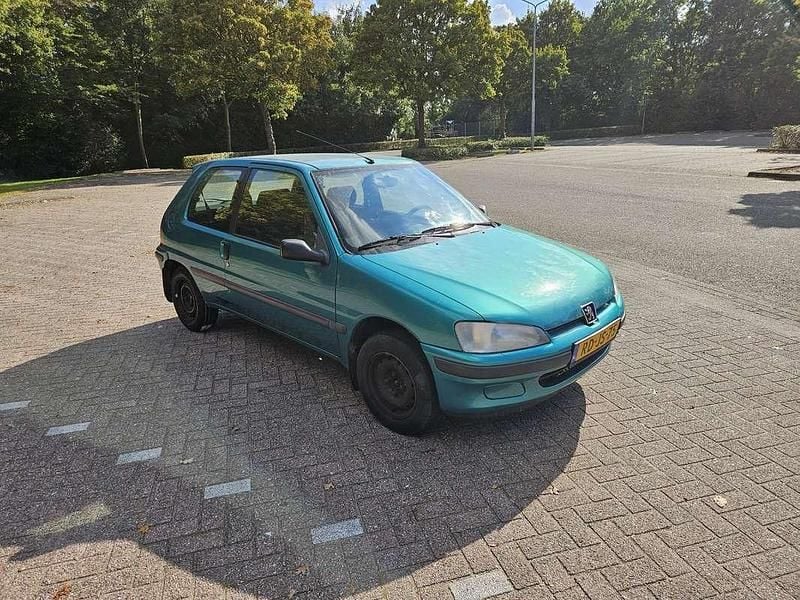 Occasion Peugeot 106 88 PK (64 kW) 1997 Groen Hatchback