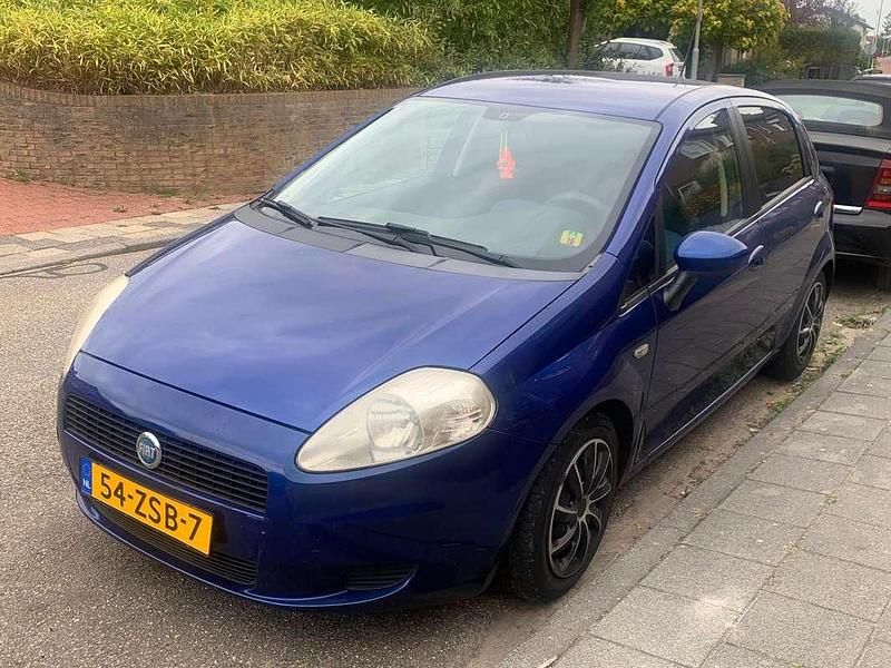 Blauw Gebruikt 2007 Fiat Punto Active Hatchback | € 1.300 (Eerlijke prijs) - Afbeelding 1/4