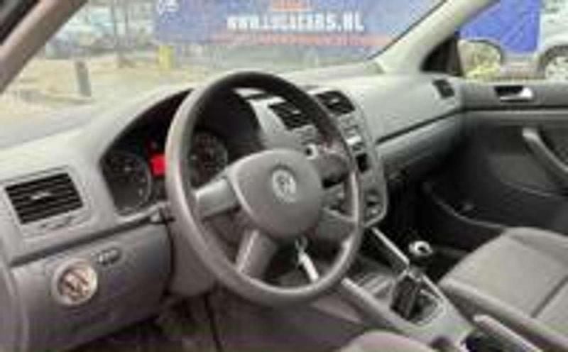 Occasion VW Golf IV Trendline 102 PK (75 kW) 2004 Grijs Hatchback