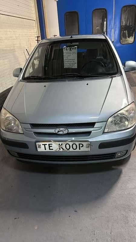 Zilver Gebruikt 2005 Hyundai Getz Dynamiq Hatchback | € 1.350 (Eerlijke prijs) - Afbeelding 1/4