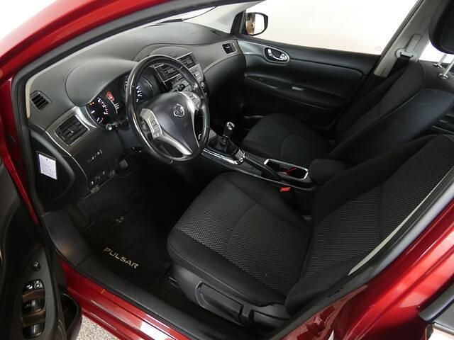 Occasion Nissan Pulsar Acenta 116 PK (85 kW) 2018 Rood Hatchback