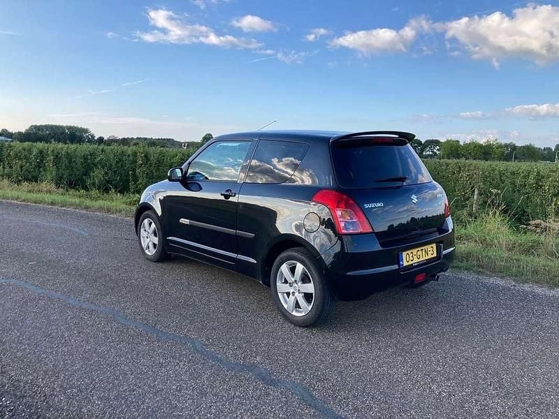 Gebruikt 2008 Suzuki Swift Hatchback | € 2.500 (Goede deal) - Afbeelding 1/4