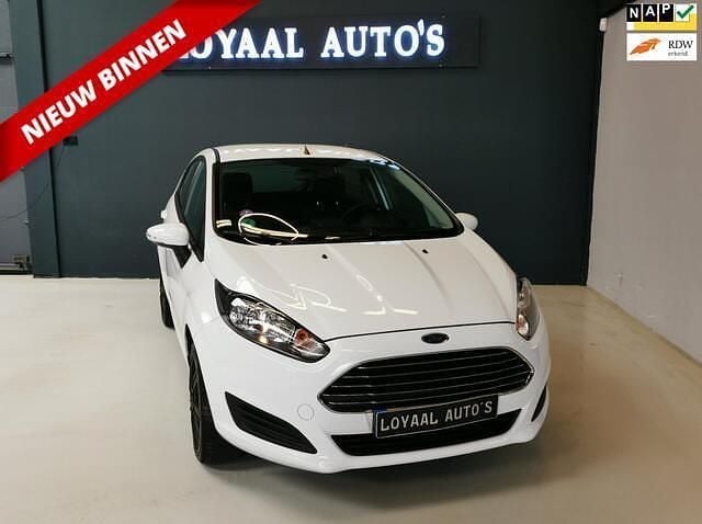 Wit Gebruikt 2014 Ford Fiesta Style Hatchback | € 7.000 (Eerlijke prijs) - Afbeelding 1/4