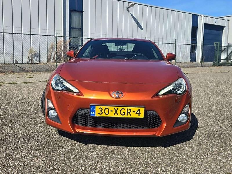 Oranje Gebruikt 2012 Toyota GT86 GT Coupé | € 20.000 (Eerlijke prijs) - Afbeelding 1/4