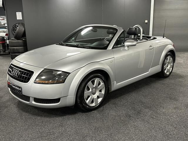 Occasion Audi TT Roadster Comfort 150 PK (110 kW) 2004 Zilver Cabriolet