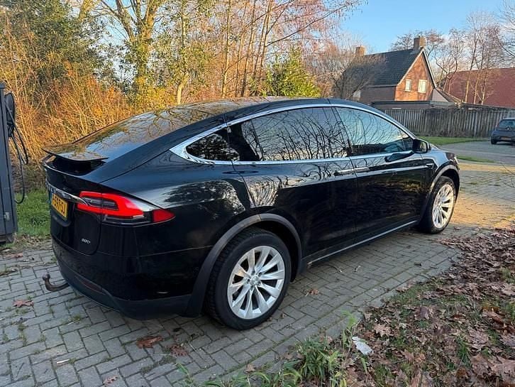 Gebruikt 2017 Tesla Model X SUV | € 25.500 (Goede deal) - Afbeelding 1/4