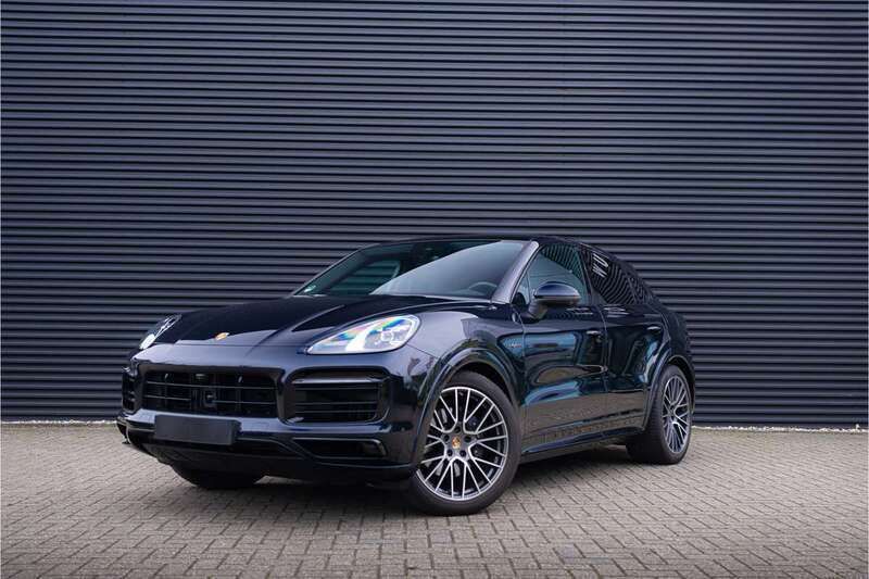 Blauw, metallic lak Gebruikt 2022 Porsche Cayenne Platinum Edition SUV | € 84.995 (Eerlijke prijs) - Afbeelding 1/4