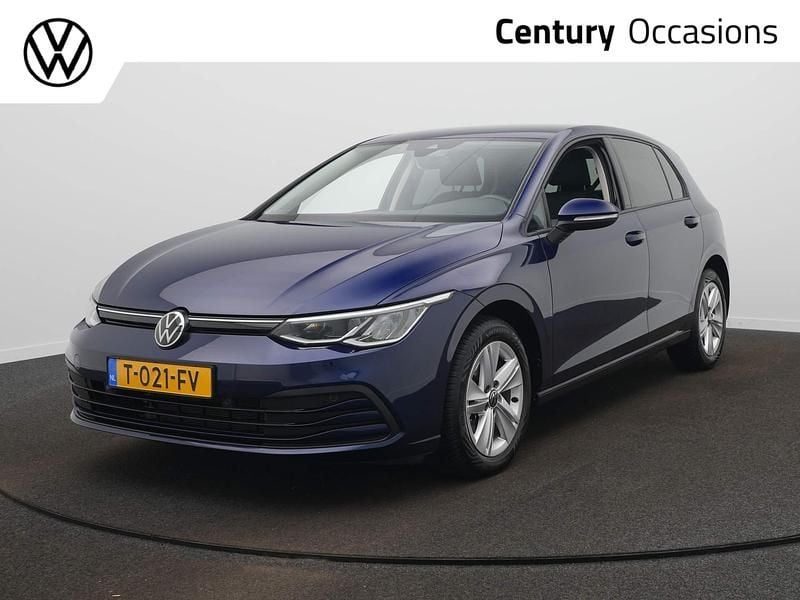 Blauw Gebruikt 2023 VW Golf VIII Business Hatchback | € 25.900 (Eerlijke prijs) - Afbeelding 1/4