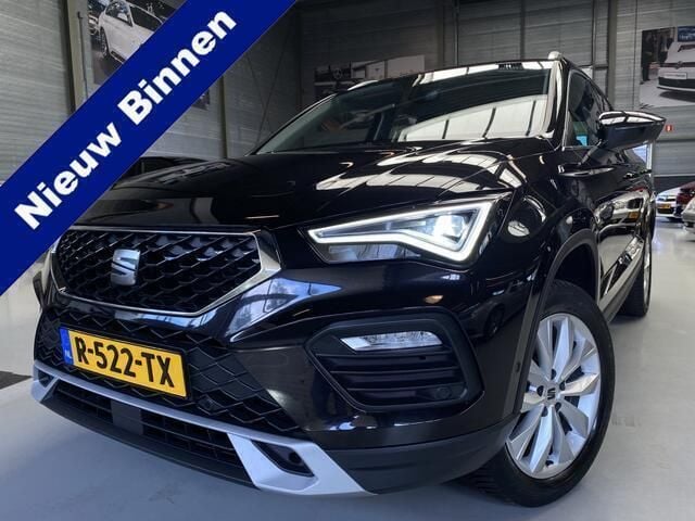 Zwart, metallic lak Gebruikt 2021 Seat Ateca Business SUV | € 27.950 (Eerlijke prijs) - Afbeelding 1/4