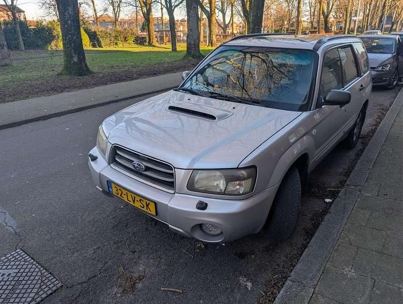 Zilver Occasion 2003 Subaru Forester SUV | € 5.500 (Iets duurder) - Afbeelding 1/3