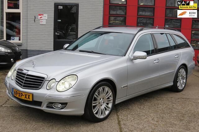 Grijs Occasion 2007 Mercedes 200 Avantgarde Stationwagen | € 10.500 (Eerlijke prijs) - Afbeelding 1/4