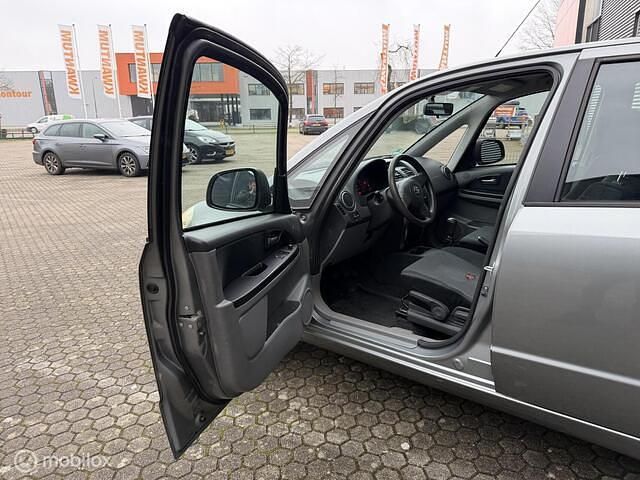 Occasion Suzuki SX4 Comfort 107 PK (78 kW) 2006 Grijs MPV