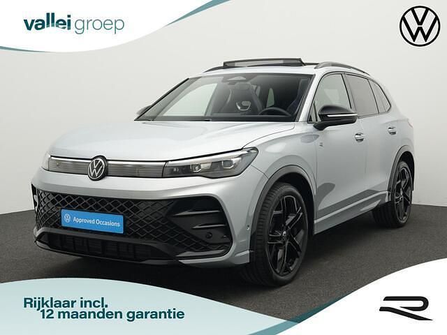 Zilver Gebruikt 2024 VW Tiguan R-line Edition SUV | € 49.950 (Eerlijke prijs) - Afbeelding 1/4