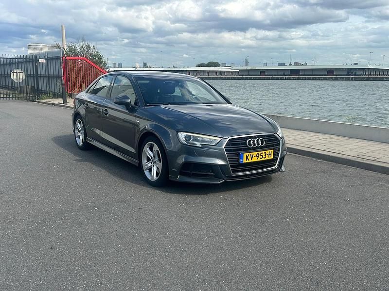 Occasion Audi A3 S-Line 150 PK (110 kW) 2017 Grijs Sedan