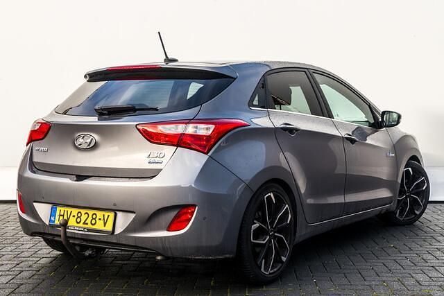 Occasion Hyundai i30 135 PK (99 kW) 2016 Grijs (metallic) Hatchback