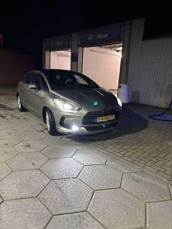 Occasion Citroën DS5 163 PK (119 kW) 2013 Grijs Hatchback