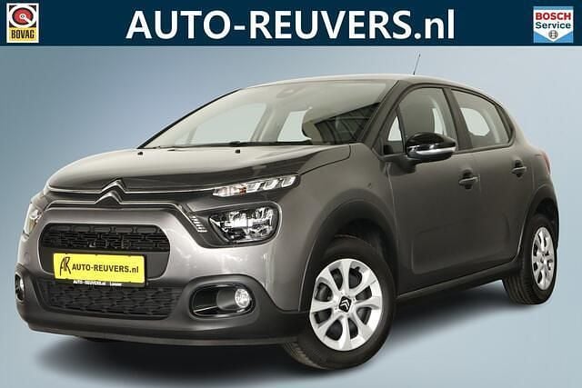 Grijs, metallic lak Gebruikt 2023 Citroën C3 Feel Hatchback | € 14.900 (Goede deal) - Afbeelding 1/4