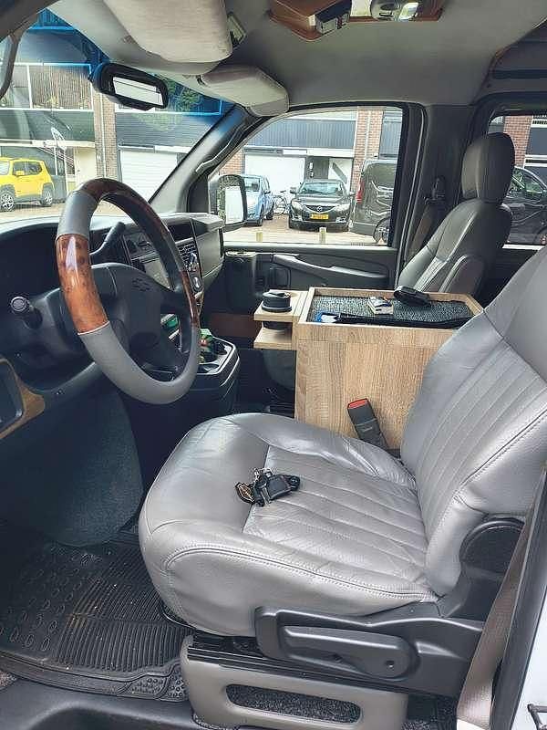 Wit Gebruikt 2003 Chevrolet Express Hatchback | € 24.000 - Afbeelding 1/4