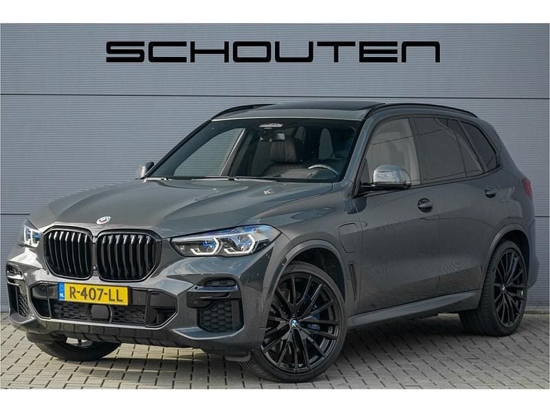 Grijs Gebruikt 2022 BMW X5 Executive SUV | € 54.900 (Goede deal) - Afbeelding 1/4