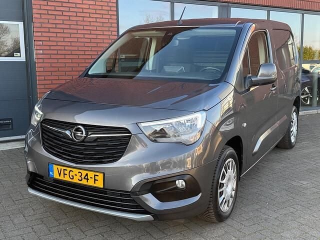 Occasion Opel Combo Innovation 99 PK (72 kW) 2020 Grijs (metallic) MPV