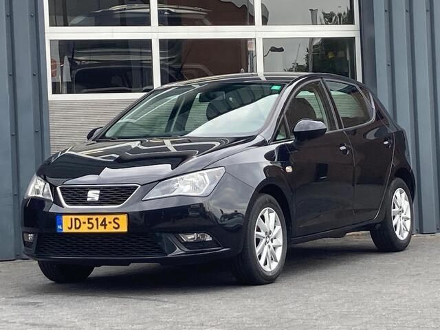 Zwart Gebruikt 2014 Seat Ibiza Style Hatchback | € 4.999 (Goede deal) - Afbeelding 1/4