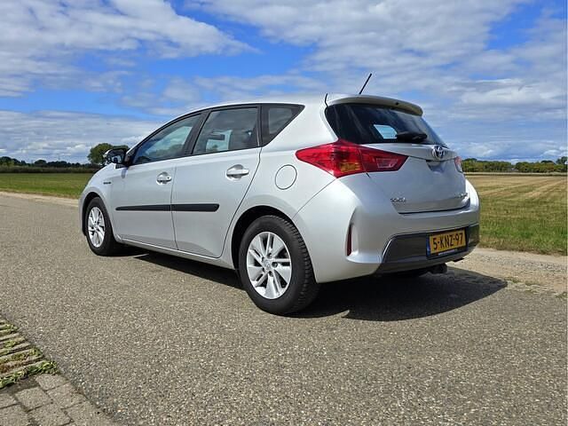 Occasion Toyota Auris 100 PK (73 kW) 2013 Grijs Hatchback